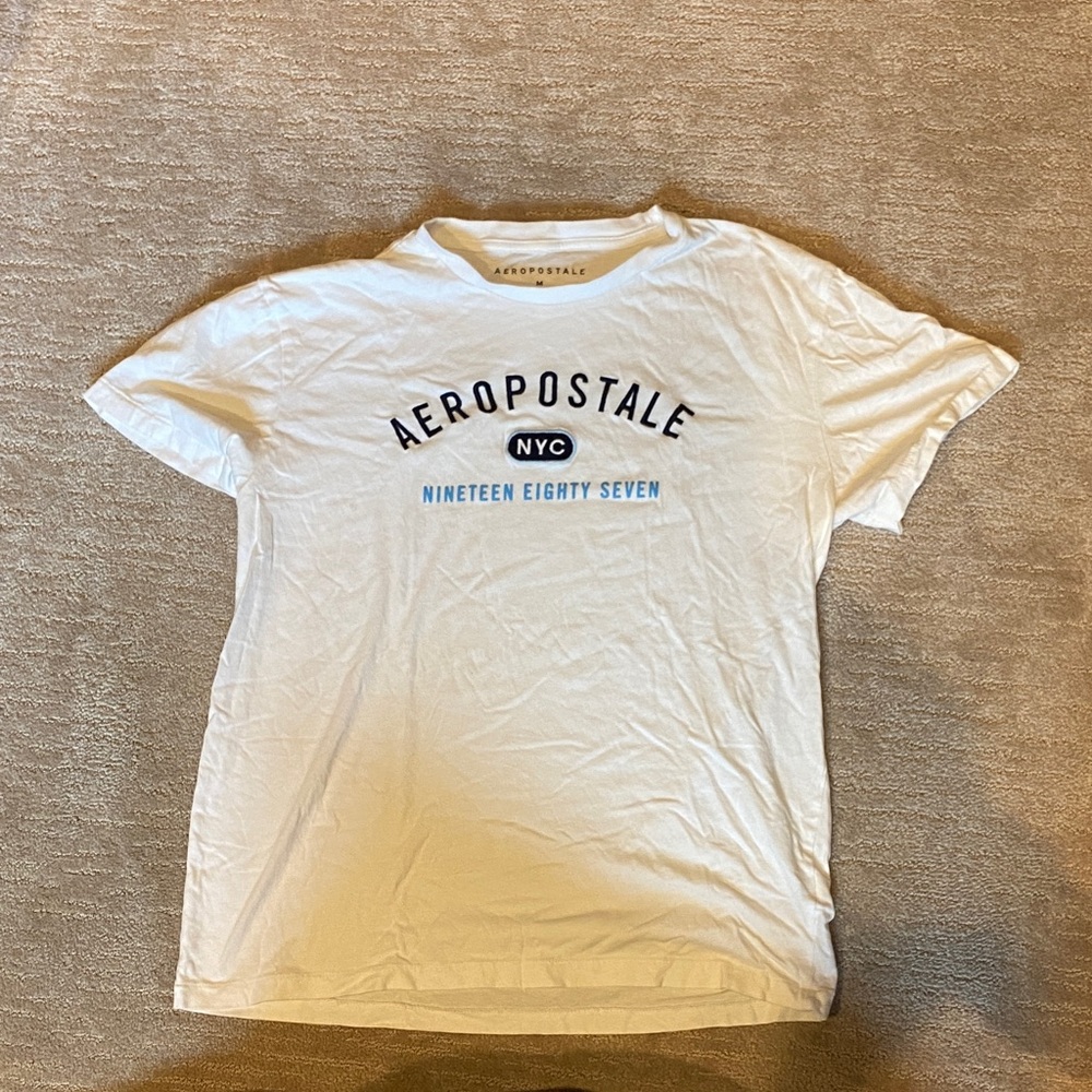 Aeropostale White and Blue Graphic Tee